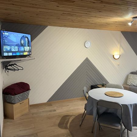 Apartamento Au Bouquet Troyen - Wifi - Calme Et Tranquillite Troyes Exterior foto
