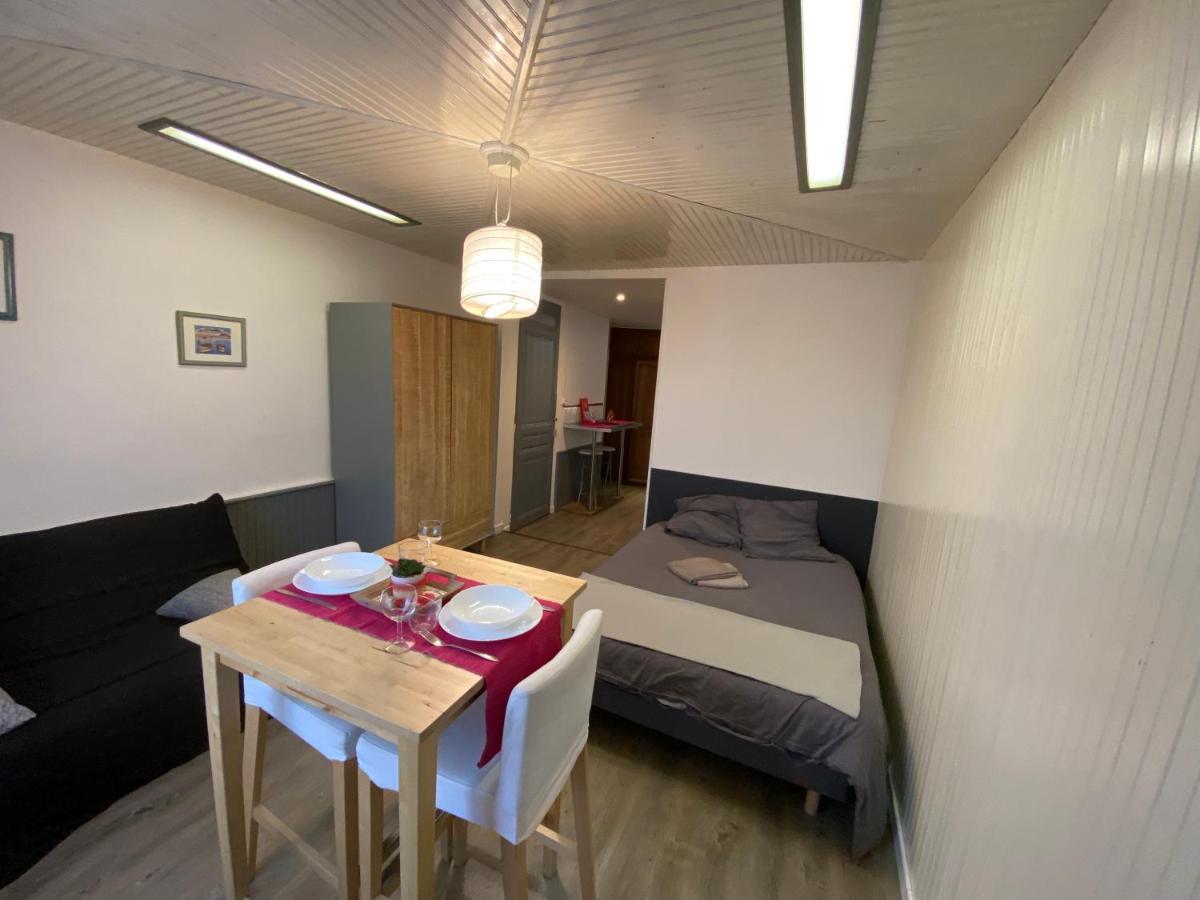 Apartamento Au Bouquet Troyen - Wifi - Calme Et Tranquillite Troyes Exterior foto