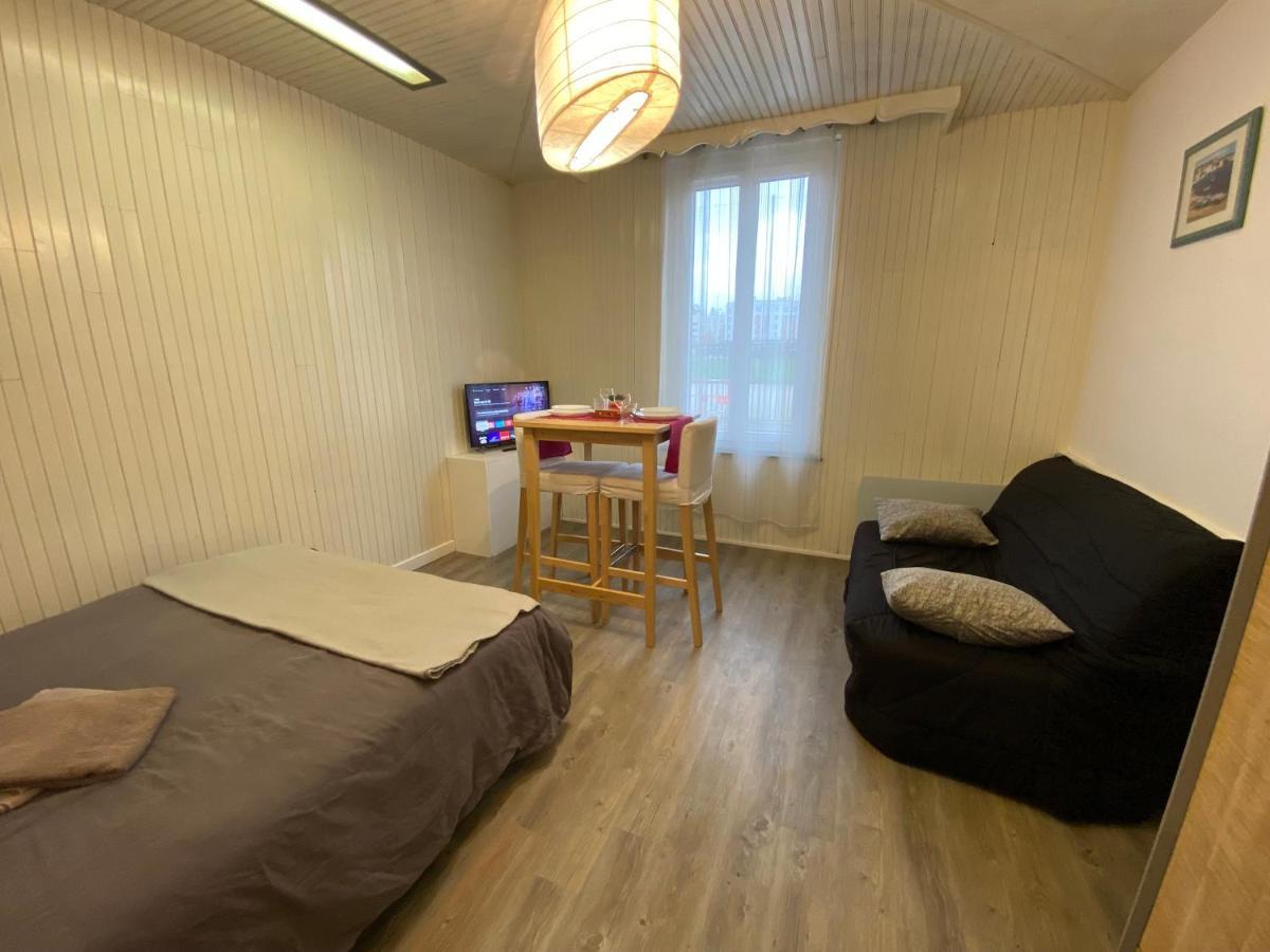 Apartamento Au Bouquet Troyen - Wifi - Calme Et Tranquillite Troyes Exterior foto