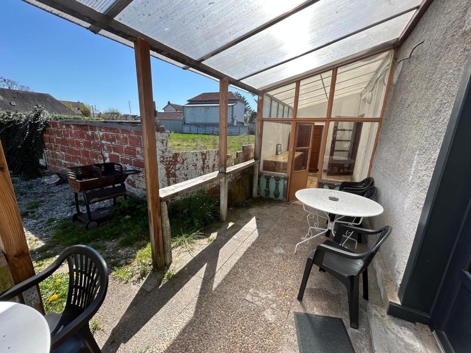 Apartamento Au Bouquet Troyen - Wifi - Calme Et Tranquillite Troyes Exterior foto